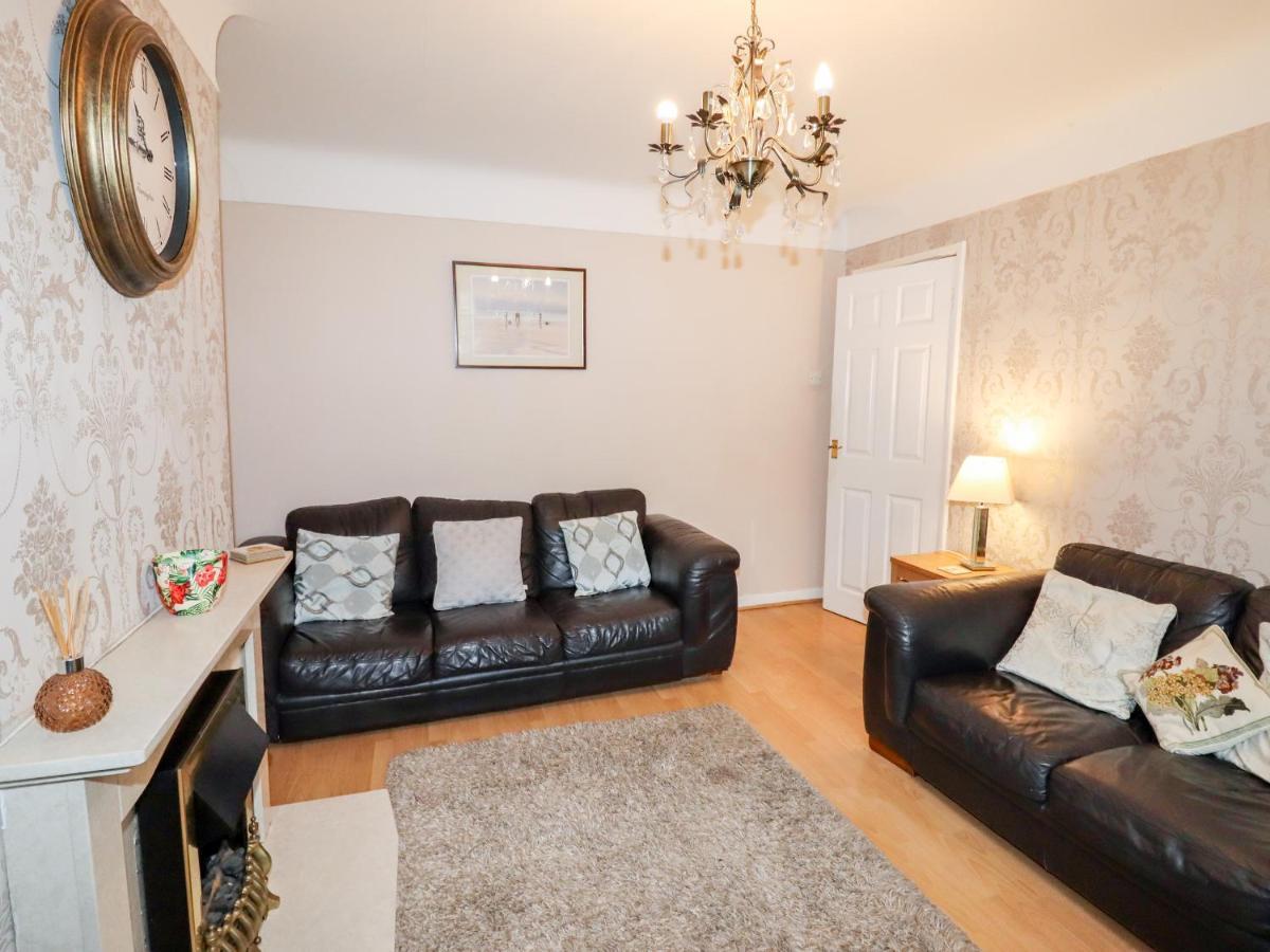 Villa The Hawthorns à Chester Extérieur photo